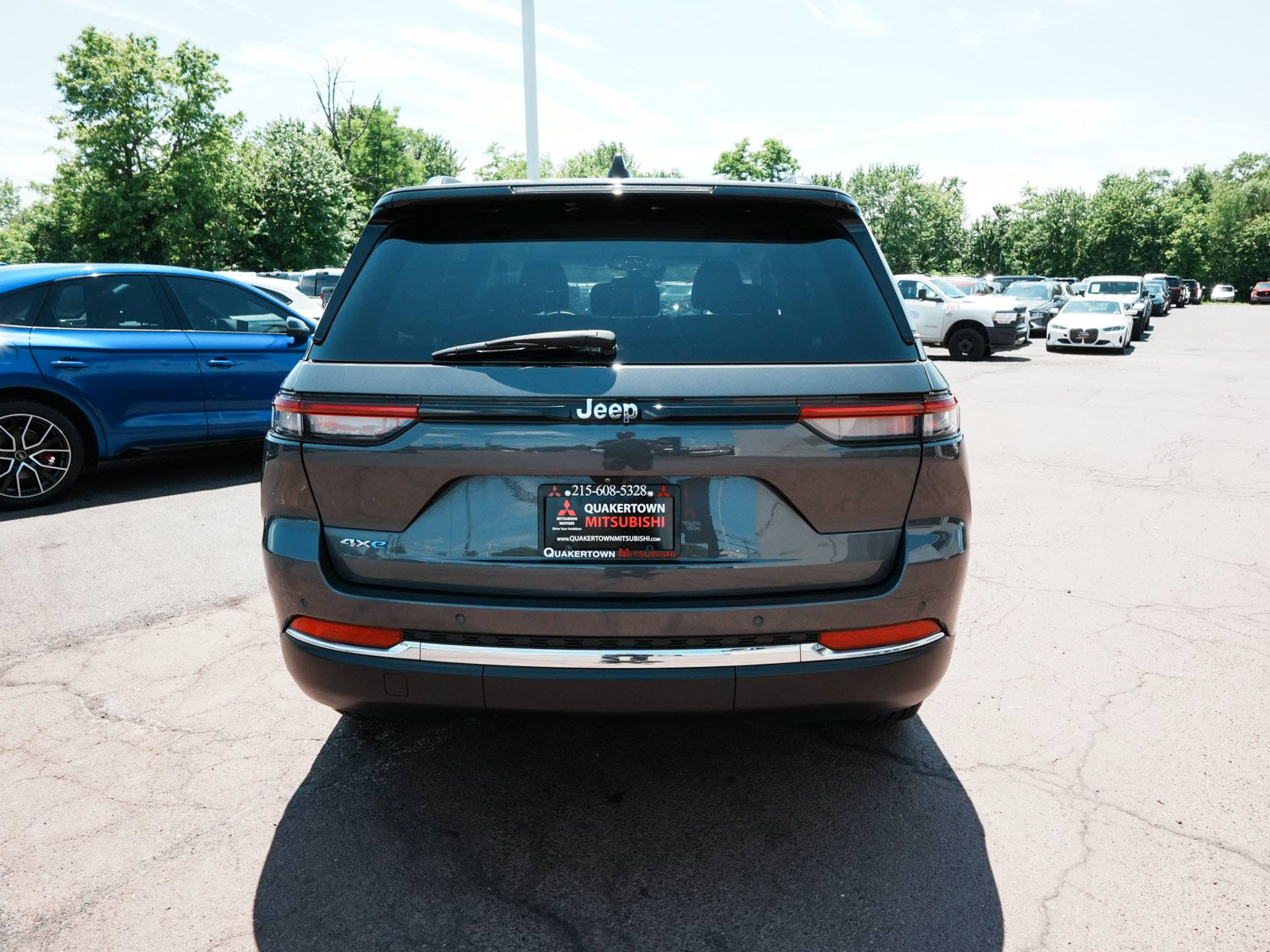 Used 2022 Jeep Grand Cherokee Limited 4xe AWD/4WD image 6