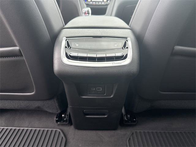 New 2025 Cadillac XT6 Sport w/ Technology Package image 17