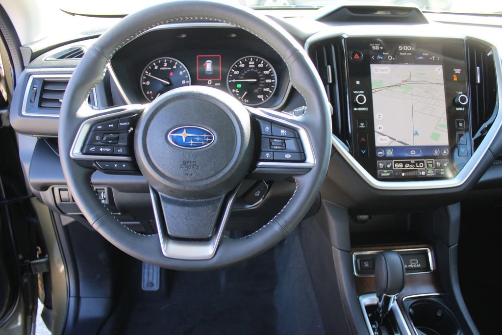 Used 2025 Subaru Ascent Touring AWD/4WD image 12