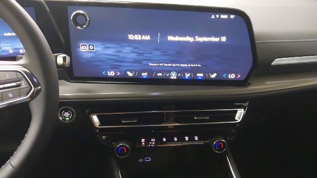New 2027 Chevrolet Traverse LT w/ Sun and Wheel Package AWD/4WD image 20