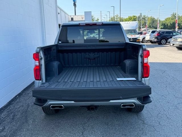 Certified 2026 Chevrolet Silverado 1500 High Country AWD/4WD image 12