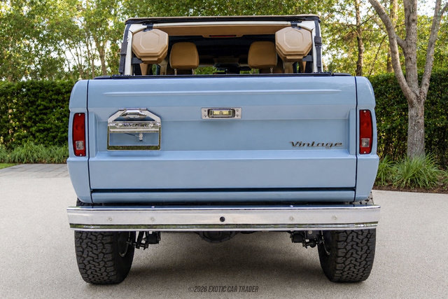 Used 2025 Ford Bronco Badlands AWD/4WD image 7