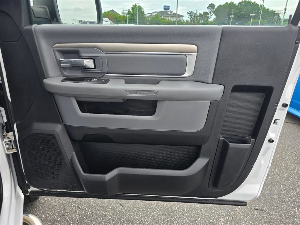 Used 2017 RAM 1500 Tradesman w/ Power & Remote Entry Group RWD image 12