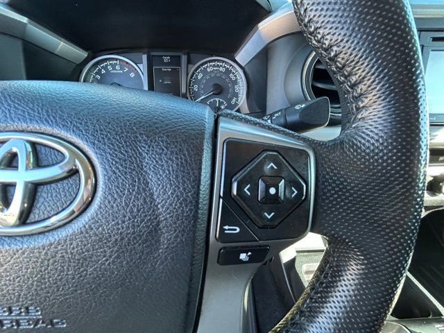 Used 2017 Toyota Tacoma SR5 image 12