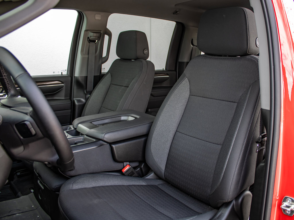 Used 2025 Chevrolet Silverado 2500 LT image 22