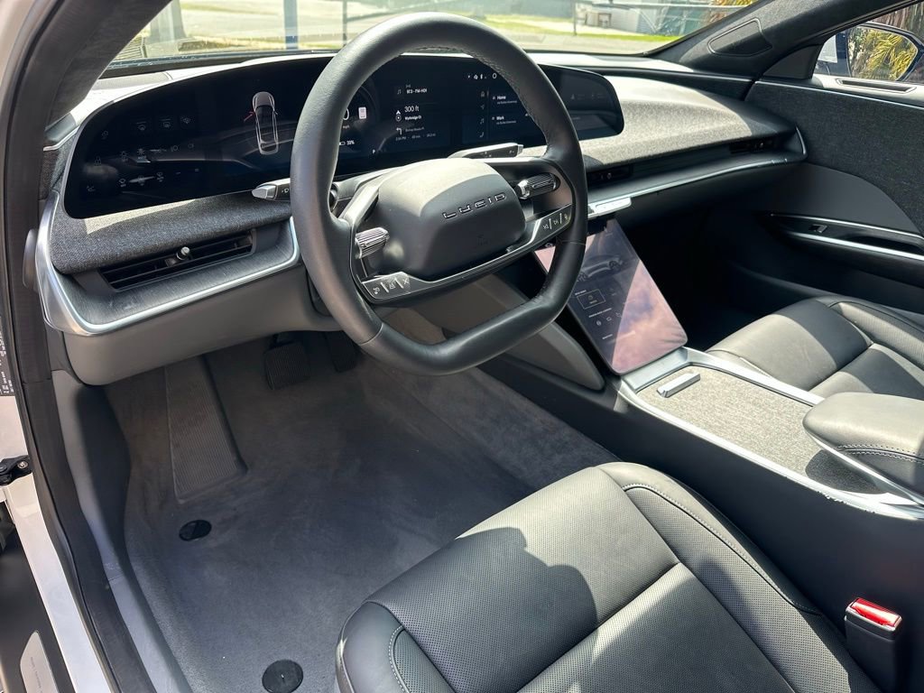 Used 2023 Lucid Air Pure image 15