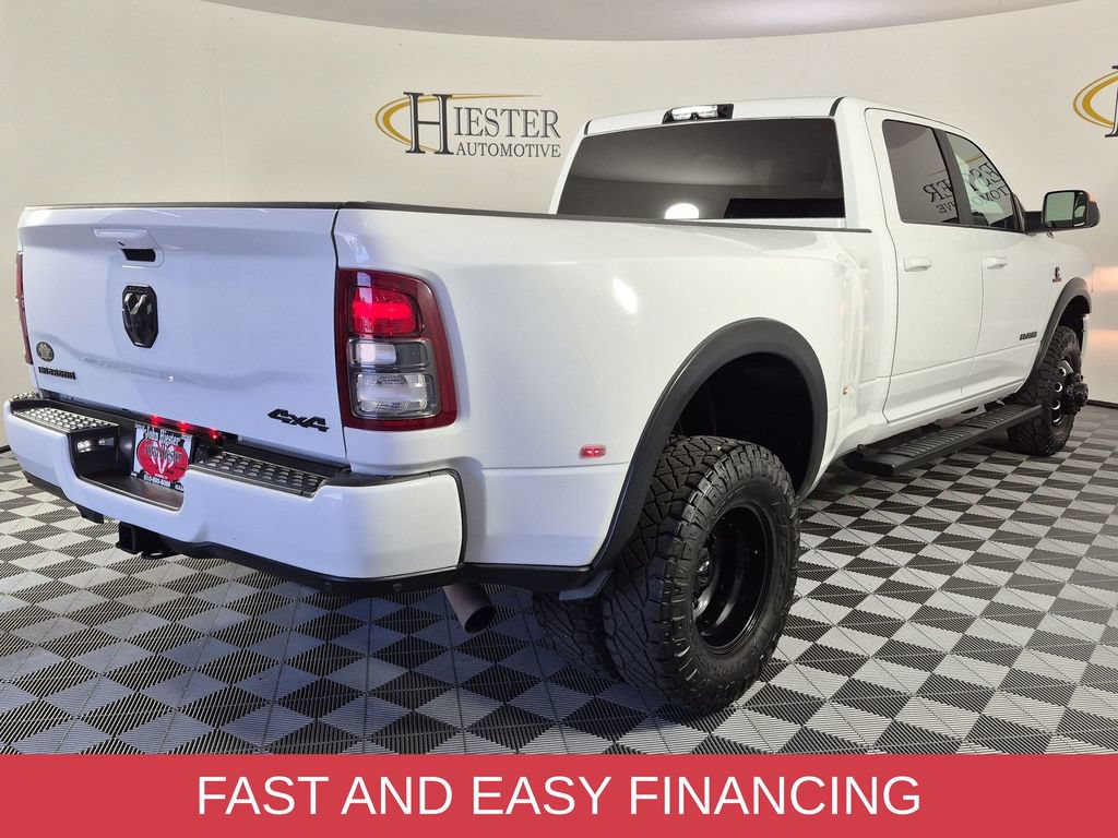 Used 2021 RAM 3500 Big Horn w/ Night Edition AWD/4WD image 4