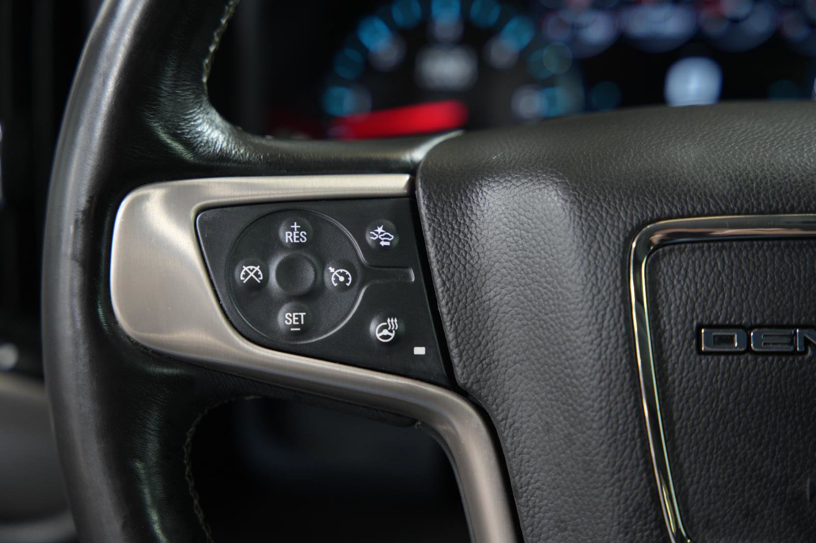 Used 2018 GMC Sierra 1500 Denali w/ Denali Ultimate Package image 36