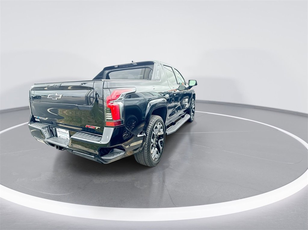 New 2024 Chevrolet Silverado EV RST image 8