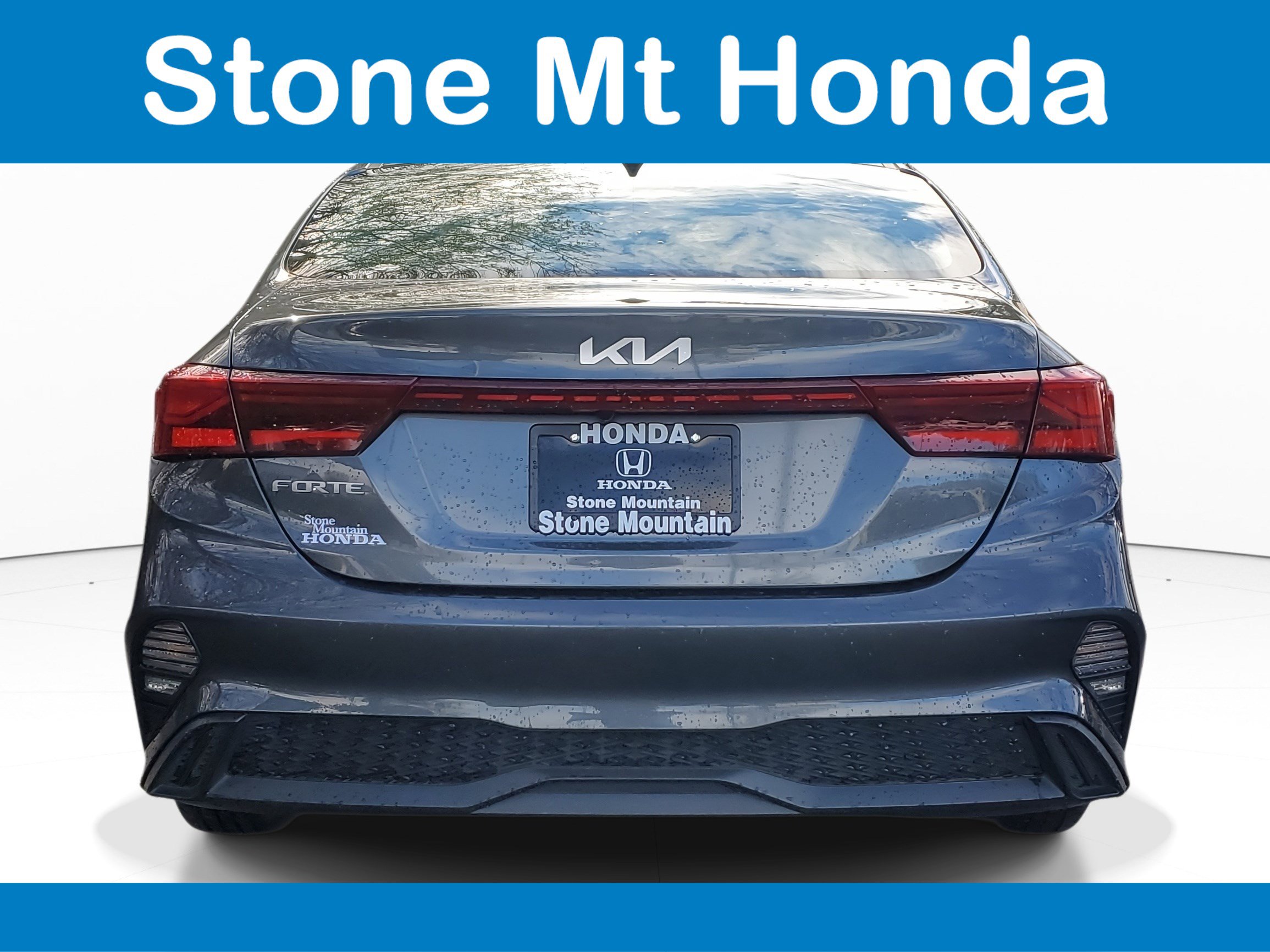 Used 2024 Kia Forte LXS image 5