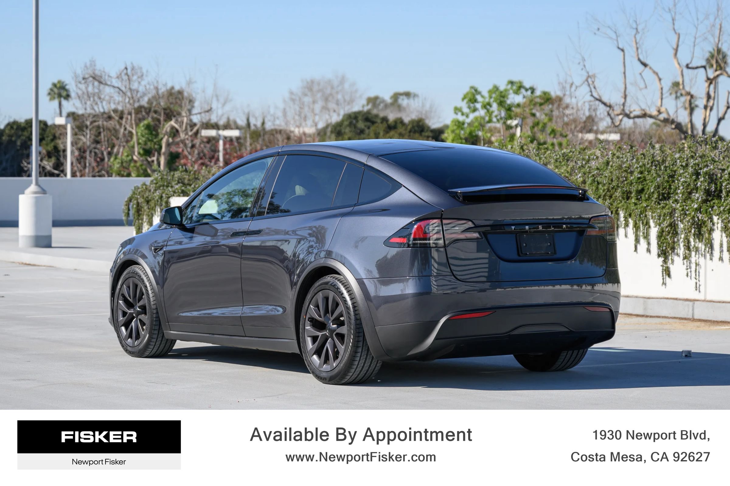 Used 2023 Tesla Model X AWD/4WD image 3