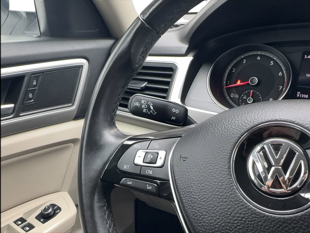 Used 2018 Volkswagen Atlas SE image 43