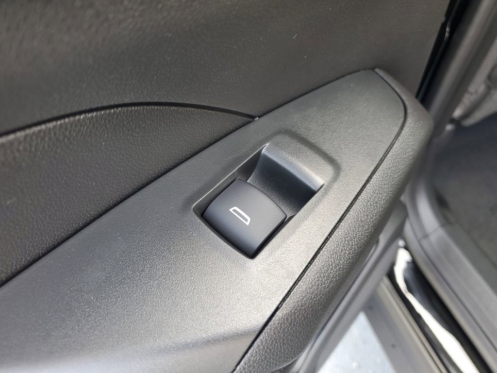 New 2026 Chevrolet Trax LT image 16