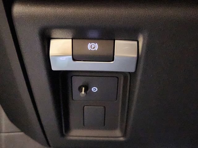 New 2026 Land Rover Defender 110 X image 21