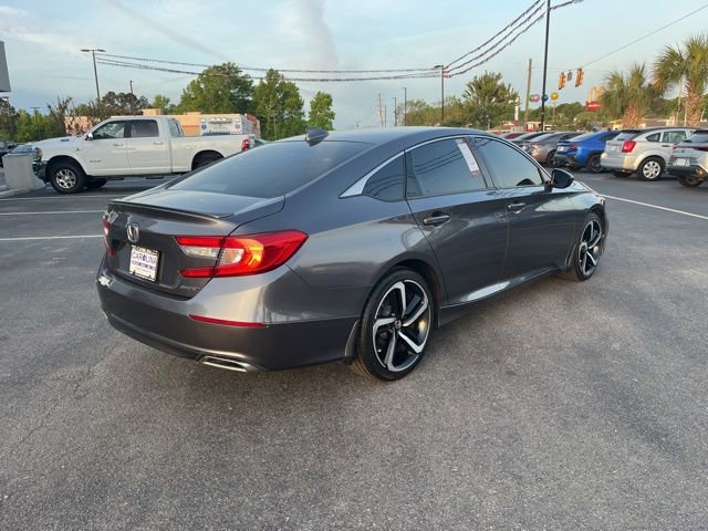 Used 2018 Honda Accord Sport image 3