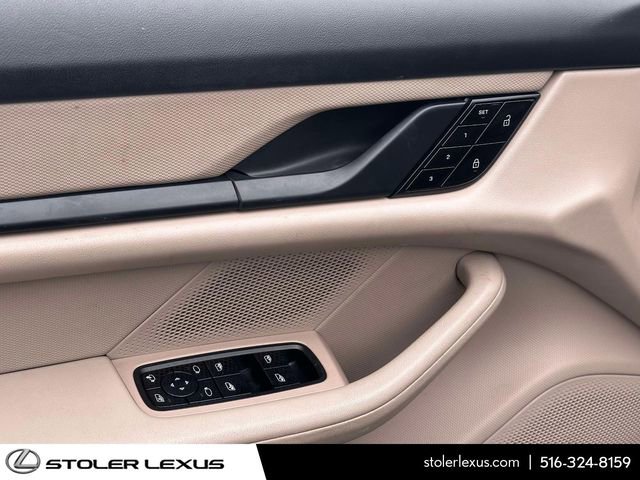 Used 2021 Porsche Taycan 4S image 13