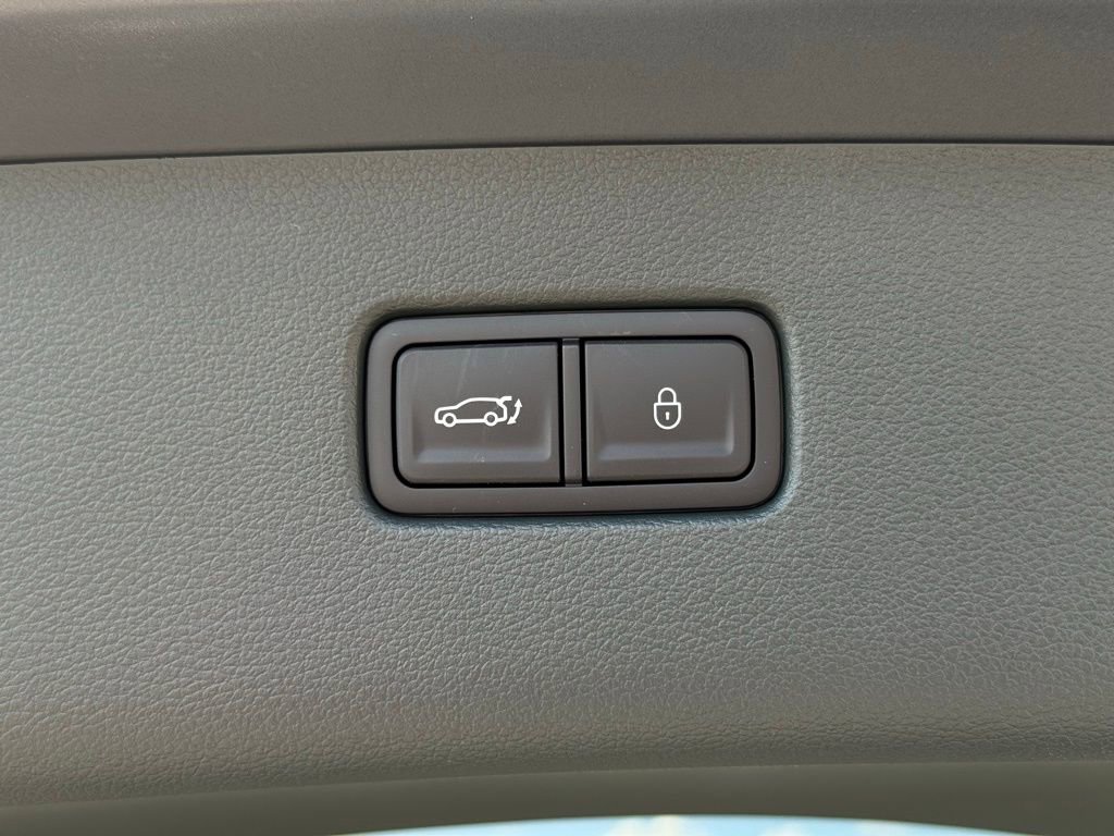 New 2026 Genesis GV80 2.5T Advanced image 18