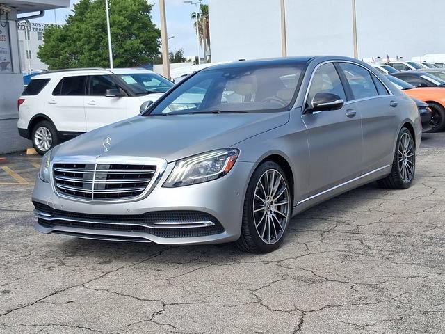 Used 2018 Mercedes-Benz S 560 Sedan image 2
