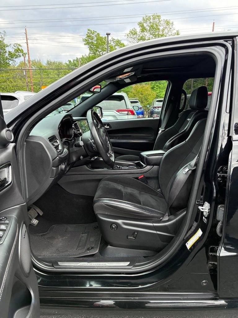 Used 2021 Dodge Durango SRT Hellcat w/ Technology Group AWD/4WD image 25
