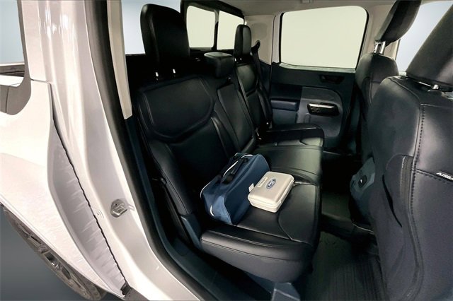 New 2026 Ford Maverick Lariat w/ Black Appearance Package image 10