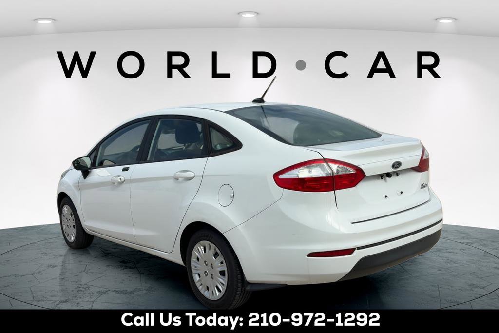 Used 2016 Ford Fiesta S FWD image 5