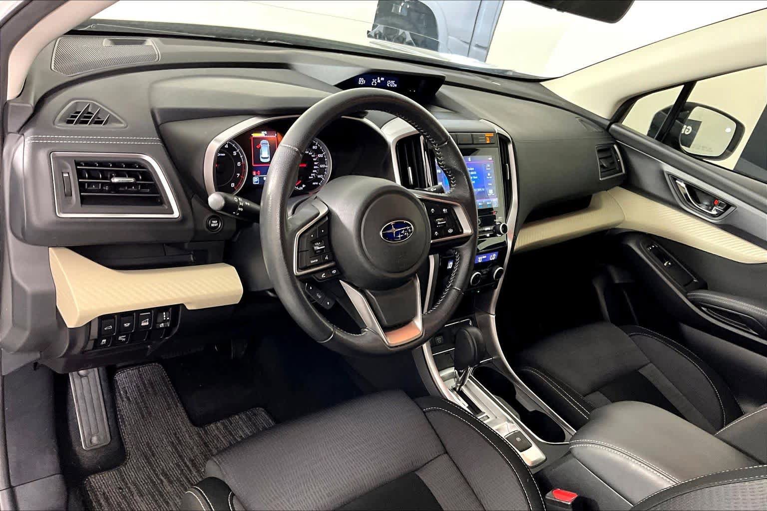 Used 2022 Subaru Ascent Premium w/ Convenience Package AWD/4WD image 16
