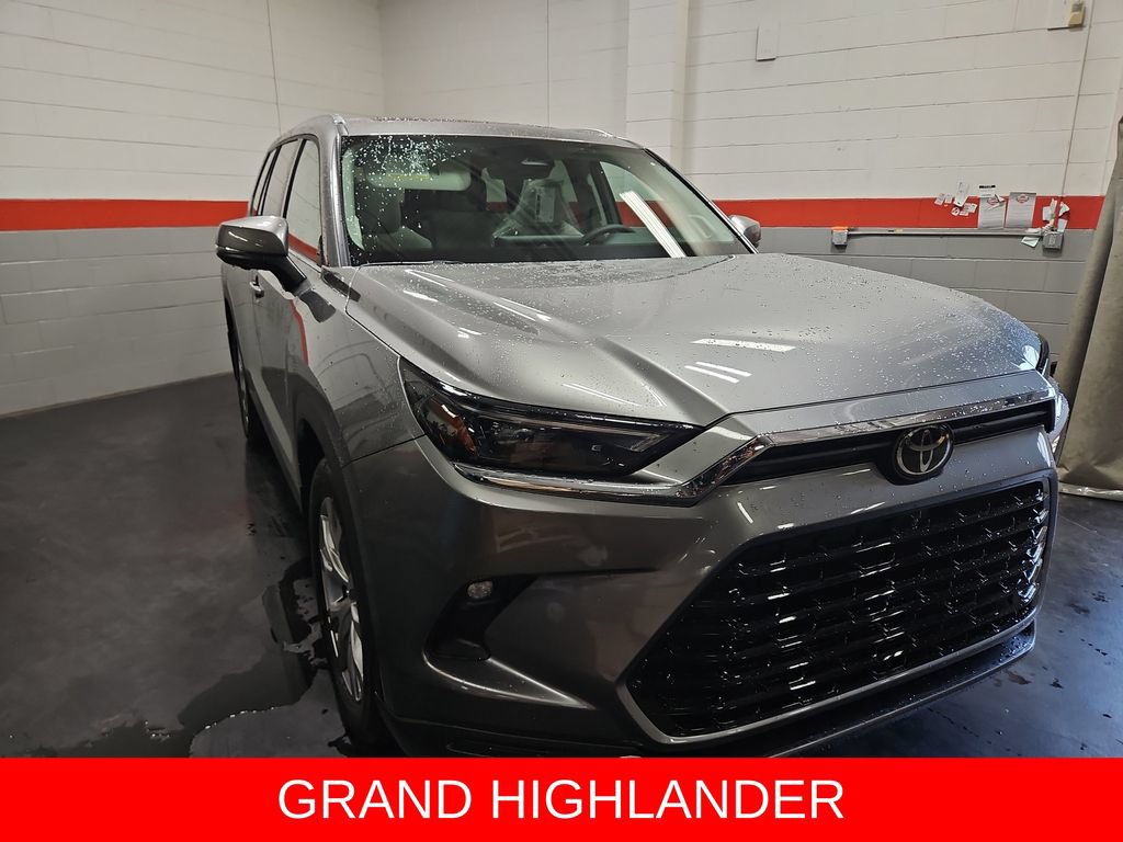 New 2026 Toyota Grand Highlander AWD image 1