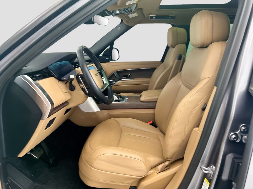 Used 2023 Land Rover Range Rover SE AWD/4WD image 5