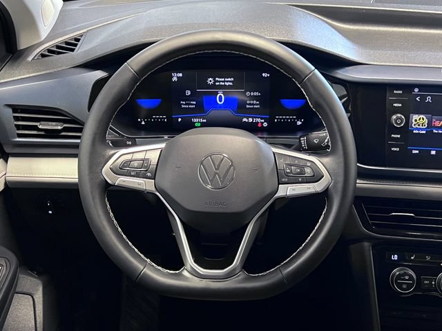Certified 2024 Volkswagen Taos SE FWD image 19