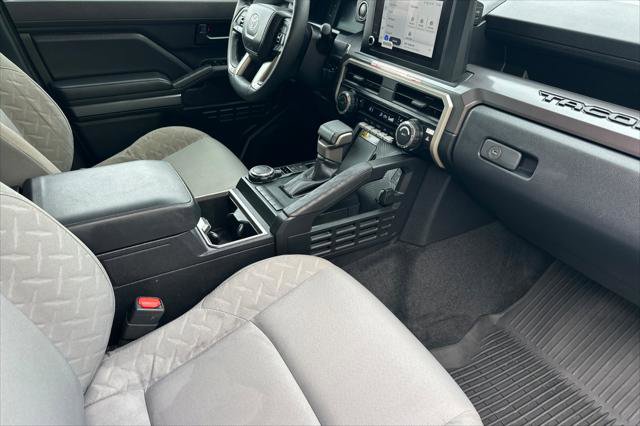 Certified 2025 Toyota Tacoma SR5 image 16