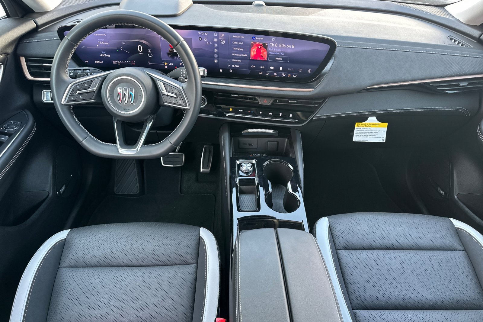 Used 2025 Buick Envision Sport Touring image 16