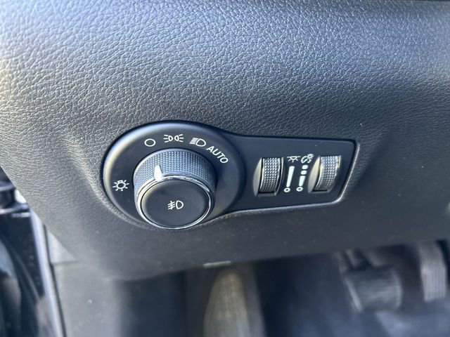 Used 2022 Jeep Compass High Altitude image 17