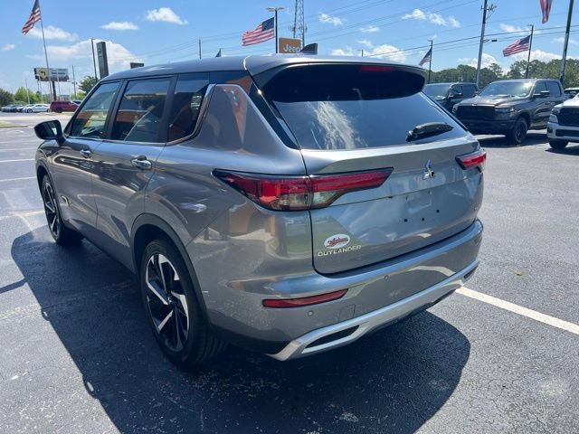 Used 2024 Mitsubishi Outlander SE FWD image 20