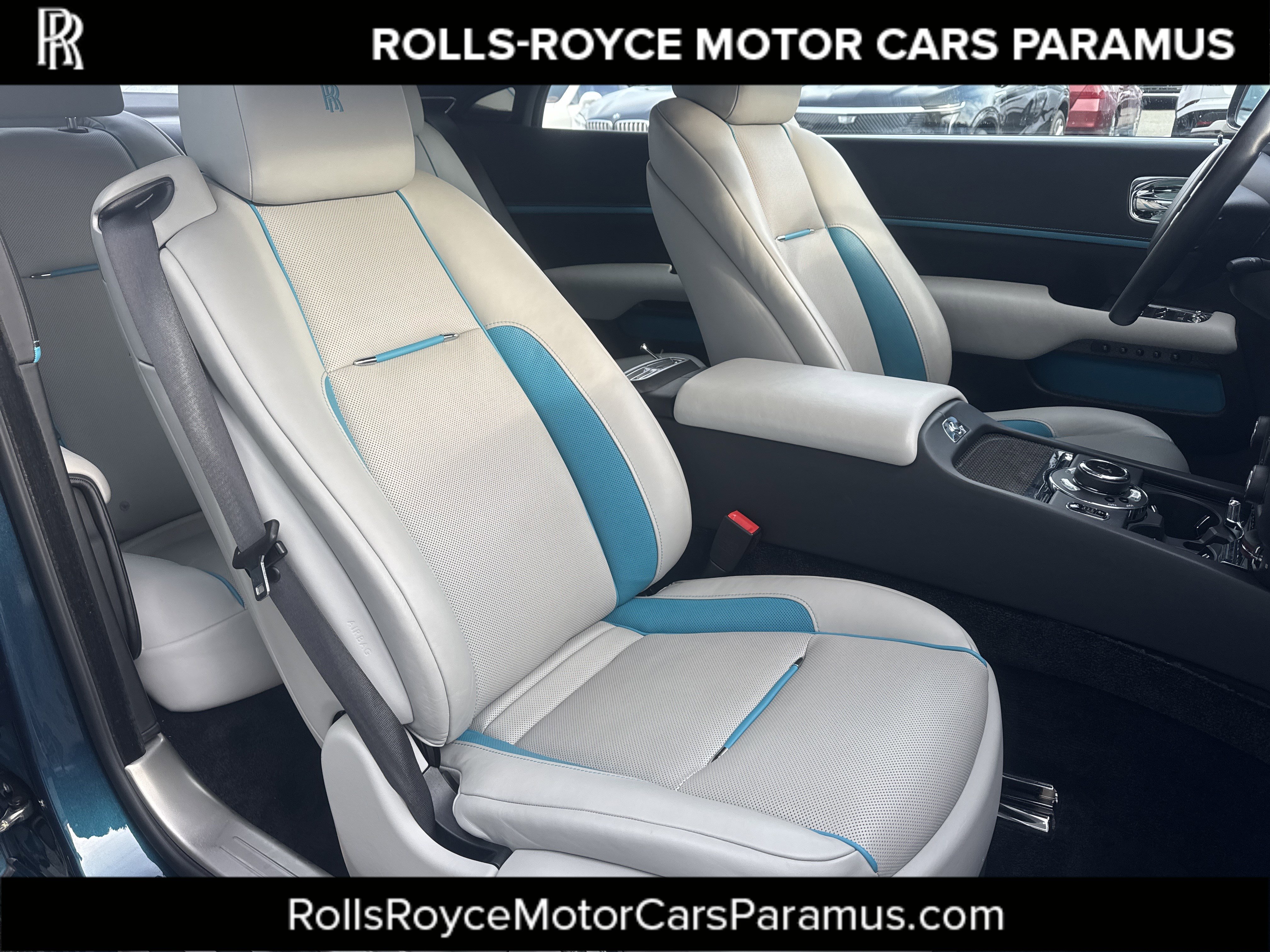 Used 2020 Rolls-Royce Wraith image 1