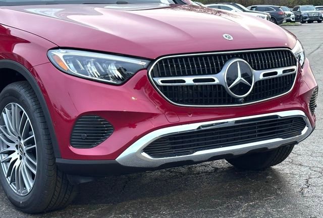 New 2026 Mercedes-Benz GLC 300 4MATIC image 2
