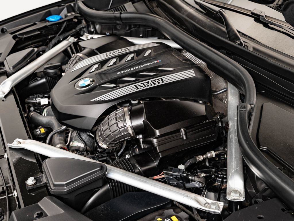 Used 2021 BMW X6 M50i w/ Executive Package AWD/4WD image 49