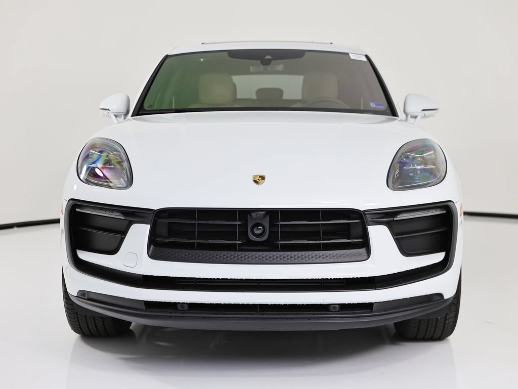 New 2026 Porsche Macan AWD/4WD image 10