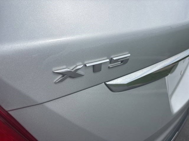 Used 2017 Cadillac XT5 Luxury AWD/4WD image 48