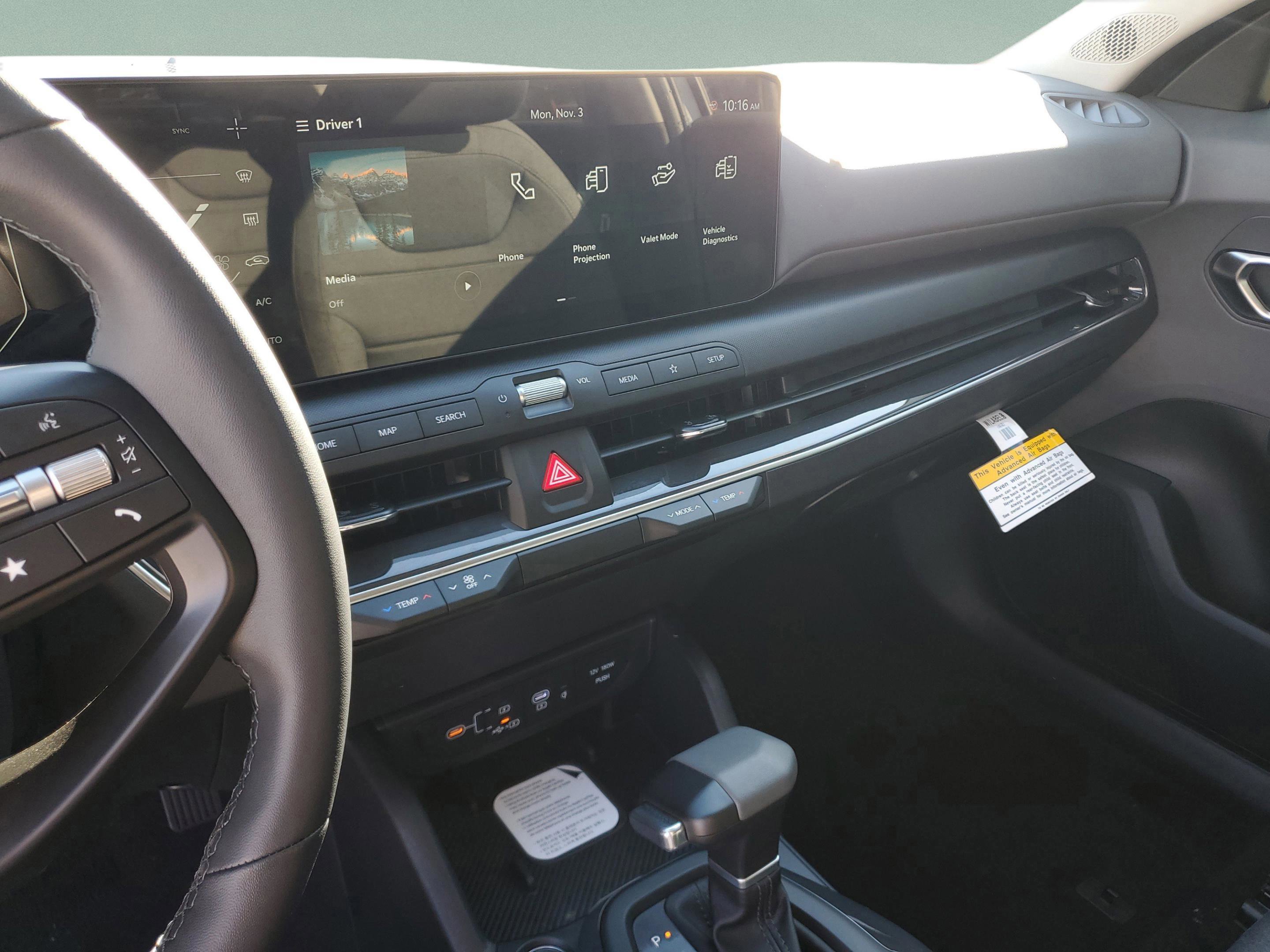 New 2025 Kia K4 EX image 12