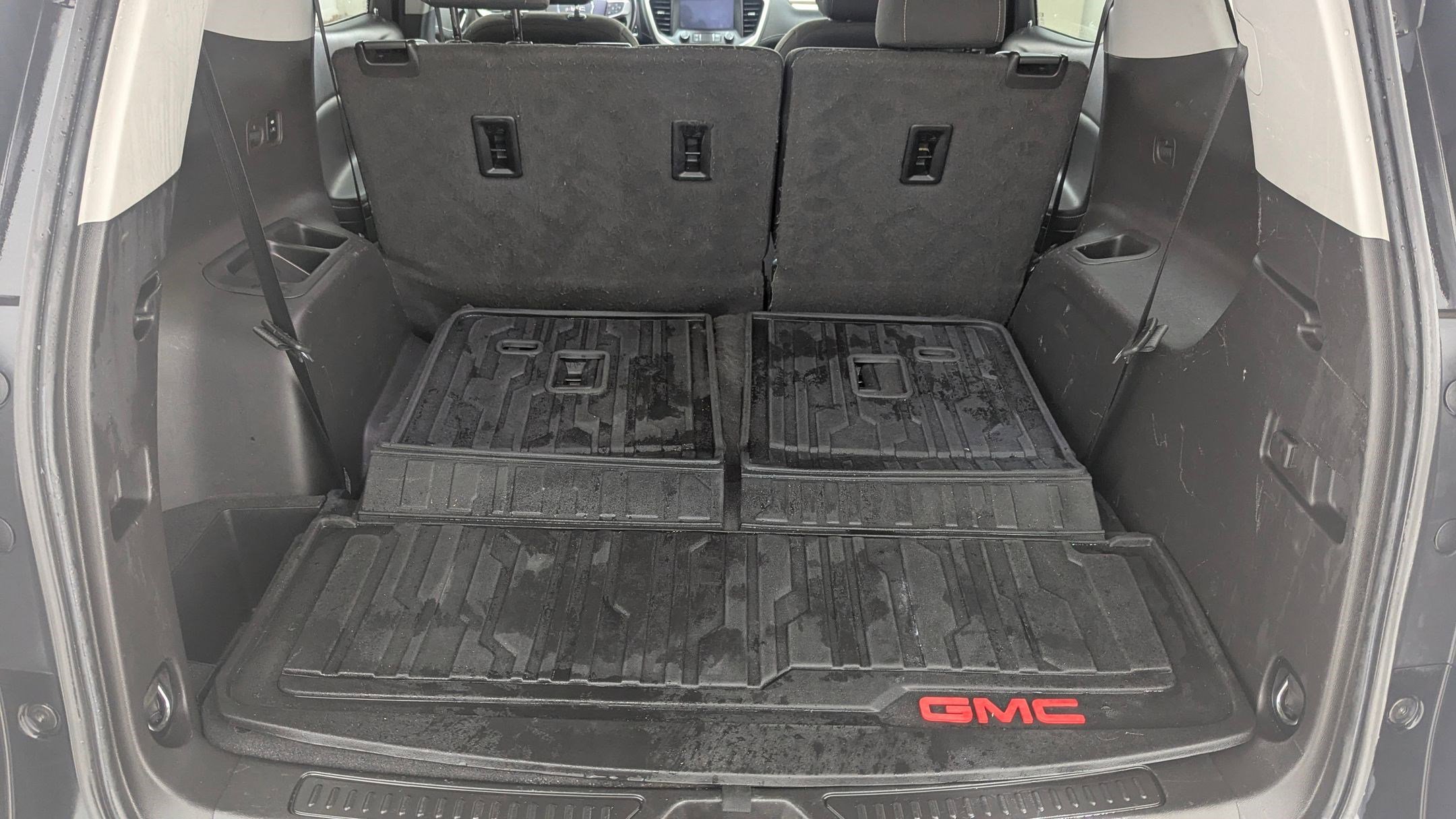 Used 2020 GMC Acadia SLE w/ Driver Convenience Package image 21