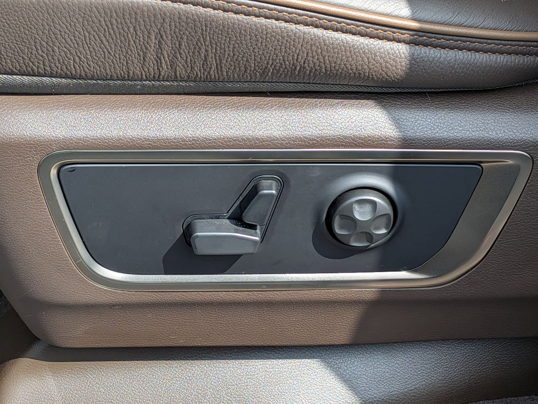 New 2026 RAM 1500 Limited image 23