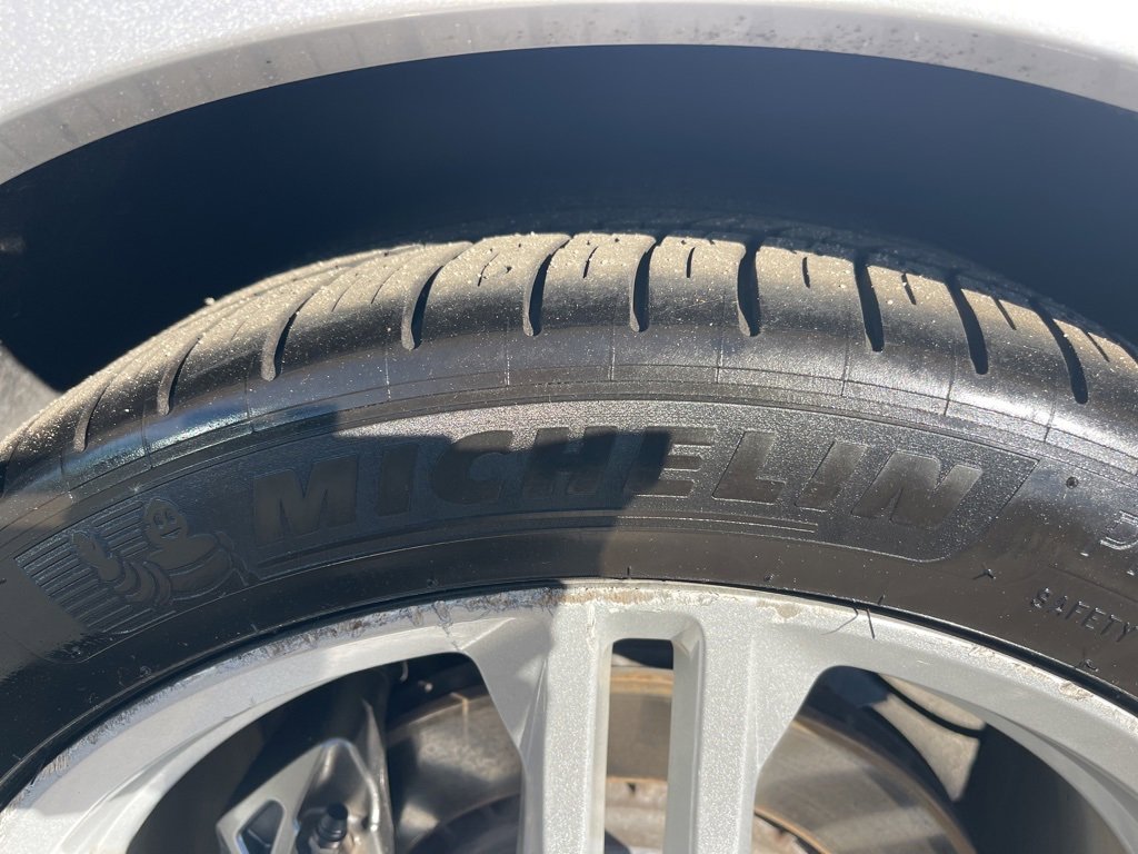 Used 2017 Chevrolet Corvette Stingray Coupe w/ 1LT image 24