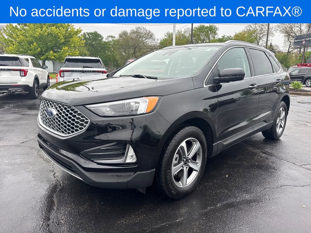 Used 2024 Ford Edge SEL w/ Convenience Package AWD/4WD image 2