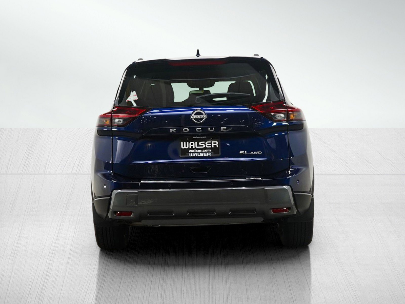 Used 2024 Nissan Rogue SL image 4