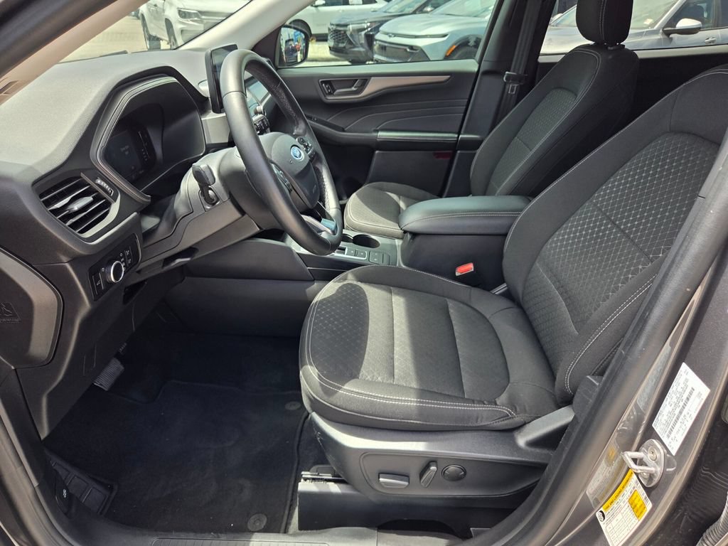 Used 2024 Ford Escape Active FWD image 4