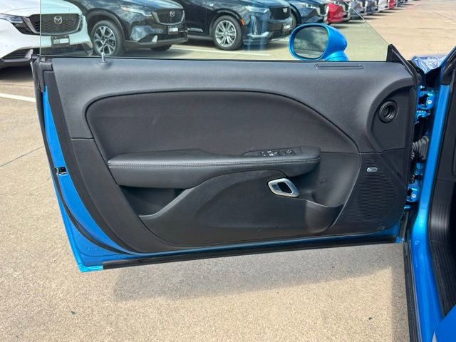 Used 2023 Dodge Challenger R/T w/ Performance Handling Group image 11