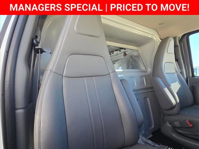 New 2025 Chevrolet Express 2500 Extended w/ Driver Convenience Package image 31