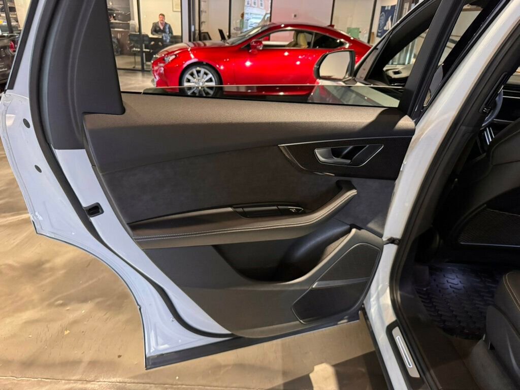 Used 2023 Audi SQ7 Premium Plus image 19