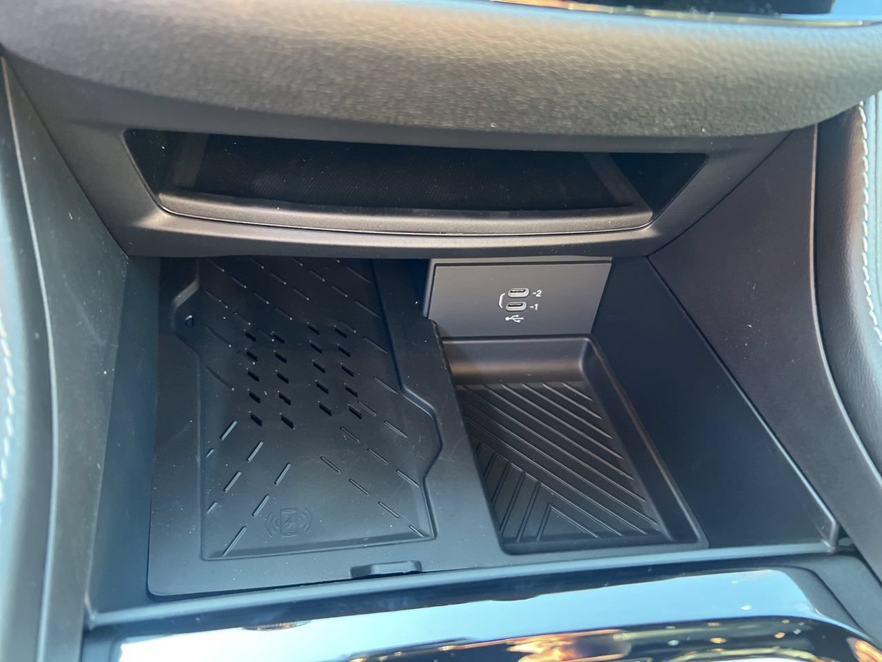 New 2026 Chrysler Pacifica Limited w/ S Appearance Package FWD image 25