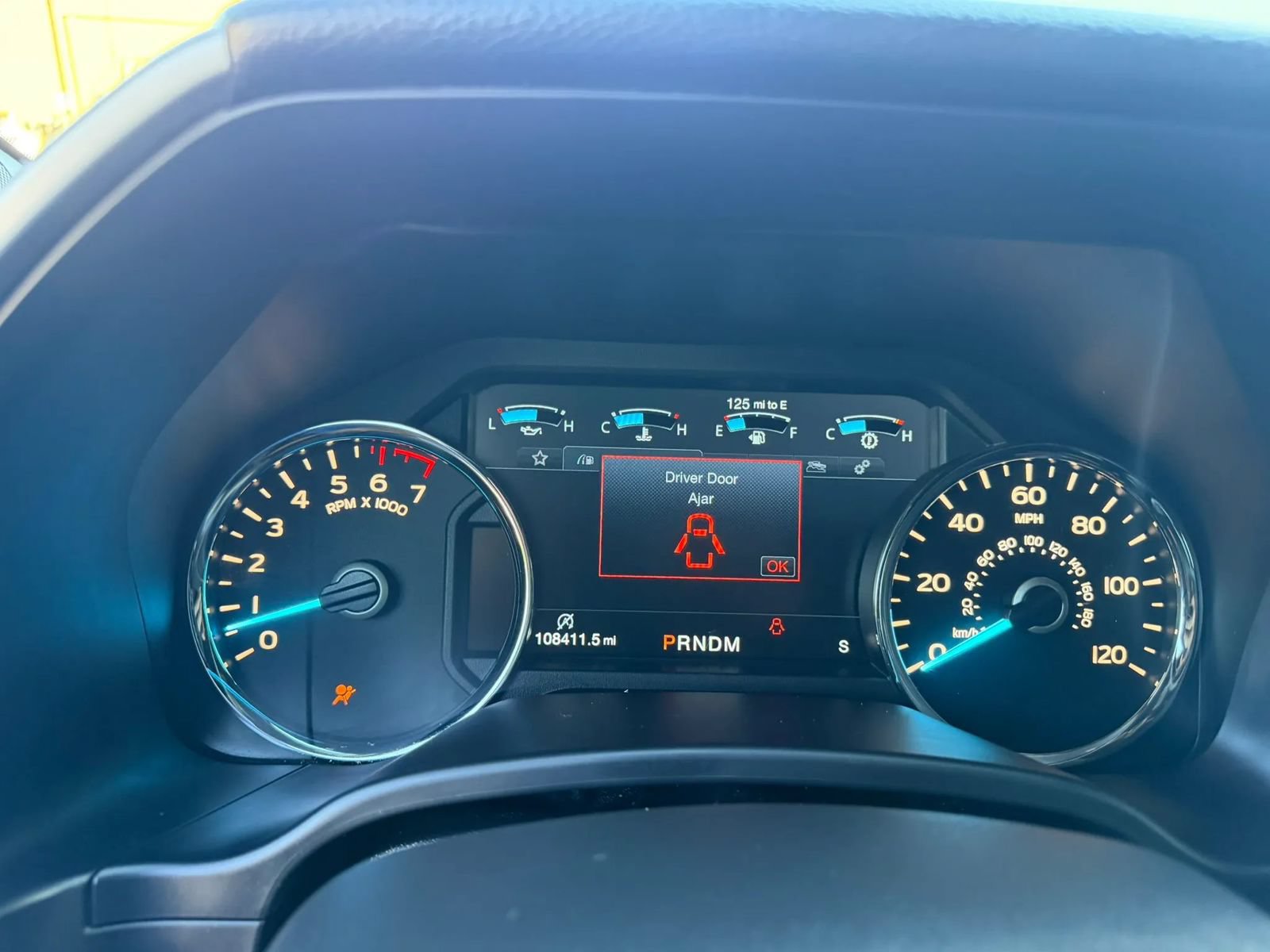 Used 2018 Ford F150 Lariat w/ Equipment Group 502A Luxury AWD/4WD image 21
